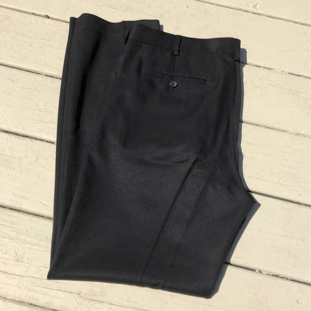 Men’s Black IZOD Dress Pants